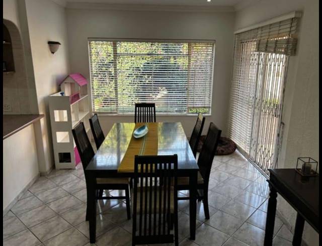 4 BEDROOM HOUSE FOR SALE IN BRACKENHURST